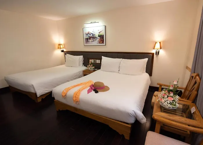 Romance Hotel